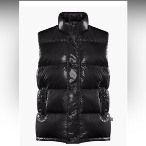 BRAND NEW with tags. Fits more like a M or L.